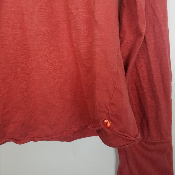 Anthropologie Little Yellow Button Farrier tee - Picture 4 of 7